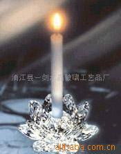 浦江县一剑水晶玻璃工艺品厂 水晶烛台的匠心之作